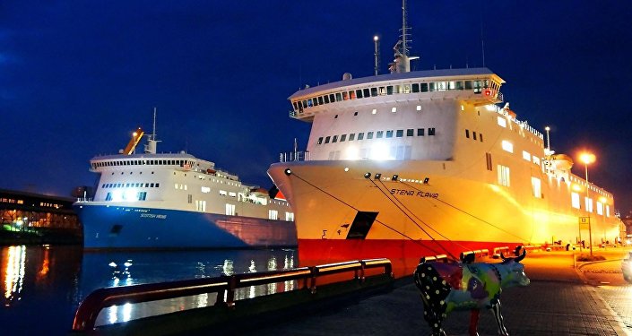 Паромы Scottish Viking и Stena Flavia в порту Вентспилса Паромы Scottish Viking и Stena Flavia в порту Вентспилса
