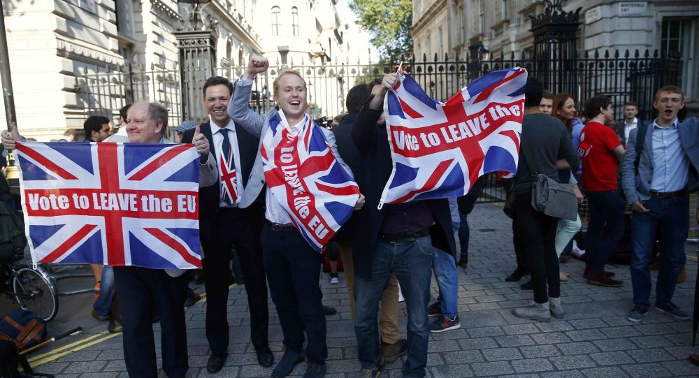 Tūkstošiem ES profesoru pametuši Lielbritāniju Brexit dēļ