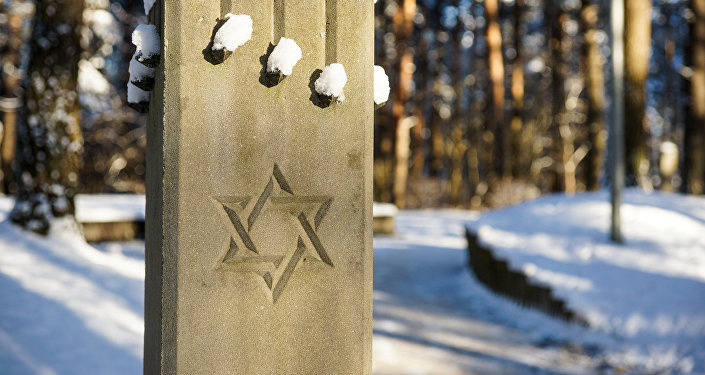 Holokausta memoriāls Rumbulā Holokausta memoriāls Rumbulā