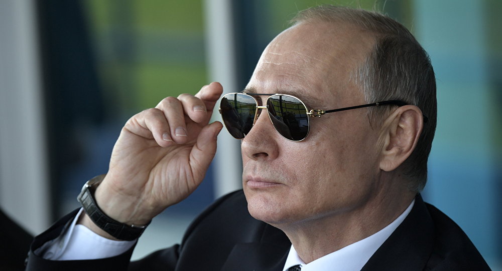 Президент РФ В. Путин посетил Международный авиасалон МАКС-2017 в подмосковном Жуковском